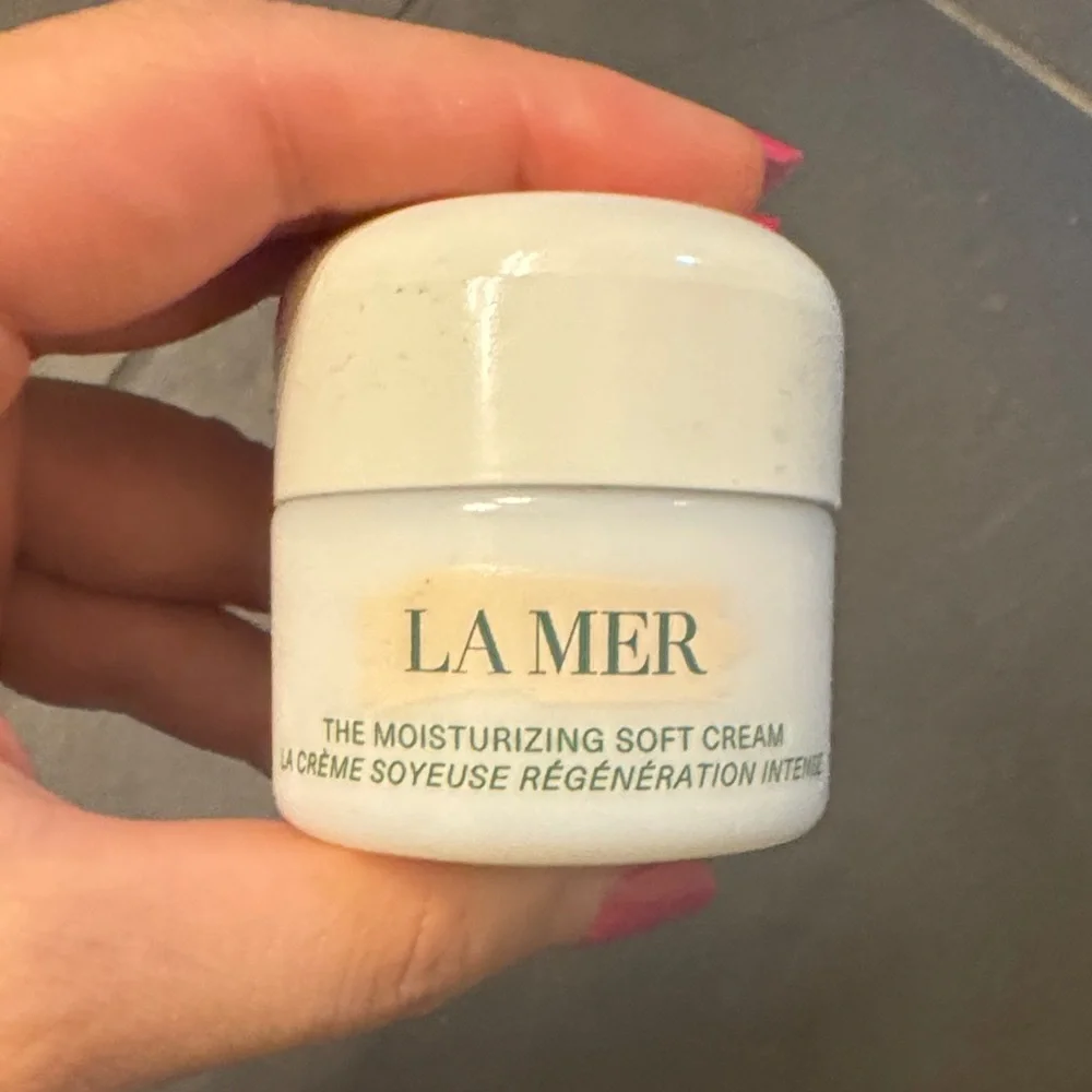 La Mer Jars in White and